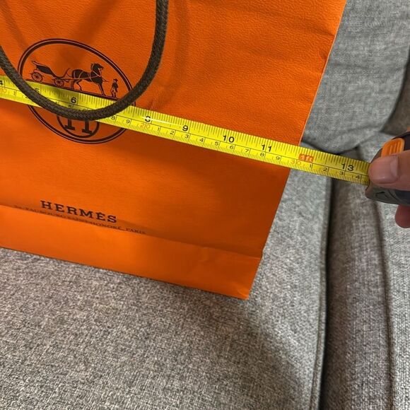 Hermès Orange Gift Box and Bag - Picture 9 of 9